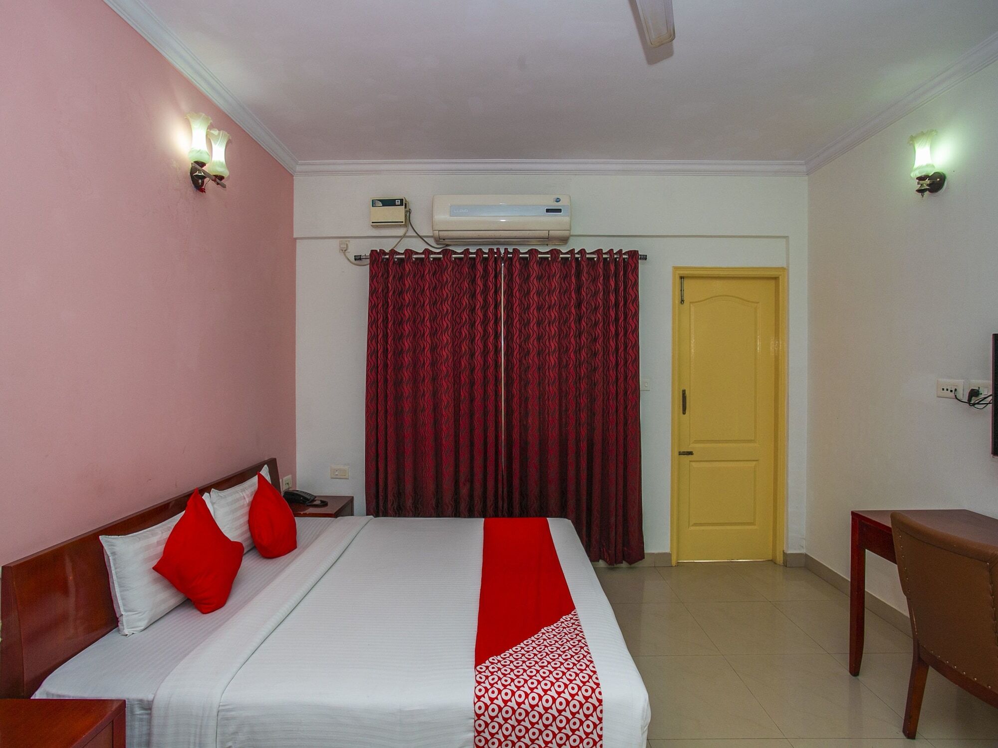 Oyo 23360 White Bricks Inn Bengaluru Zewnętrze zdjęcie